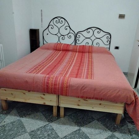 Il Faggio Rosso Bed and Breakfast Missaglia Eksteriør billede
